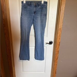 Arizona Jjean Company Size 9 Short‎ Classic boot cut midrise Blue Women's Jeans